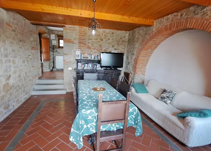 Poggiolo كاستيجليون فيورنتينو